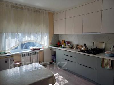 Отдельный дом • 3 комнаты • 84 м² • 5 сот., Бензострой за 38 млн 〒 в Петропавловске