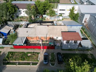 Отдельный дом · 4 комнаты · 350 м² · 10 сот., Исаева 2/2 за 140 млн ₸ в Уральске