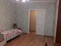 2-бөлмелі пәтер, 70 м², 7/10 қабат ай сайын, Республики 43а, бағасы: 190 000 〒 в Астане, Сарыарка р-н — фото 9