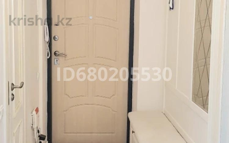 3-комнатная квартира · 74 м² · 5/5 этаж, проспект Достык за 400 000 ₸ в Алматы, Медеуский р-н — фото 2