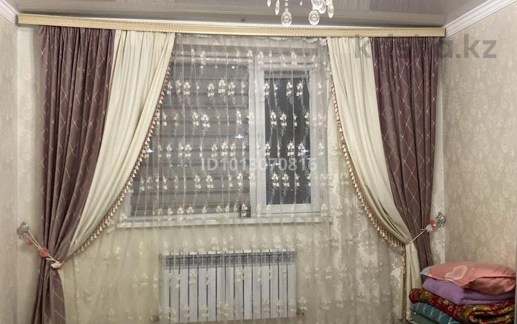2-бөлмелі пәтер · 57 м² · 3 қабат, 16-ш/а. 43 — В доль дороги, бағасы: 250 000 ₸ в Актау, 16-й мкр  — фото 2
