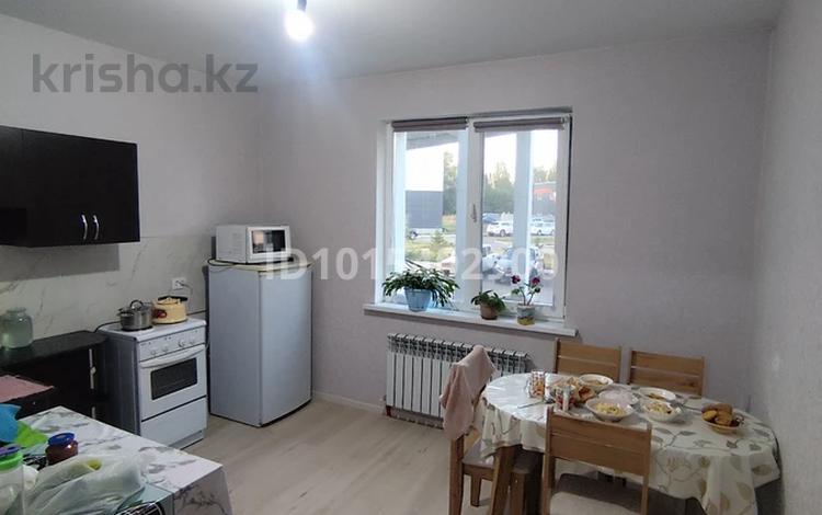 1-комнатная квартира · 40.3 м² · 1/10 этаж, Базовая 4/6 — Район Драмтеатра за 22 млн ₸ в Усть-Каменогорске, Ново-Явленка — фото 2