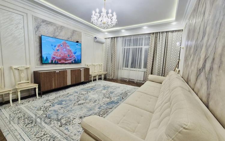 4-бөлмелі пәтер · 130 м² · 5/8 қабат, Шамши Калдаяков 8 — в малоэтажном блоке, бағасы: 150 млн ₸ в Астане, Сарайшык р-н — фото 4