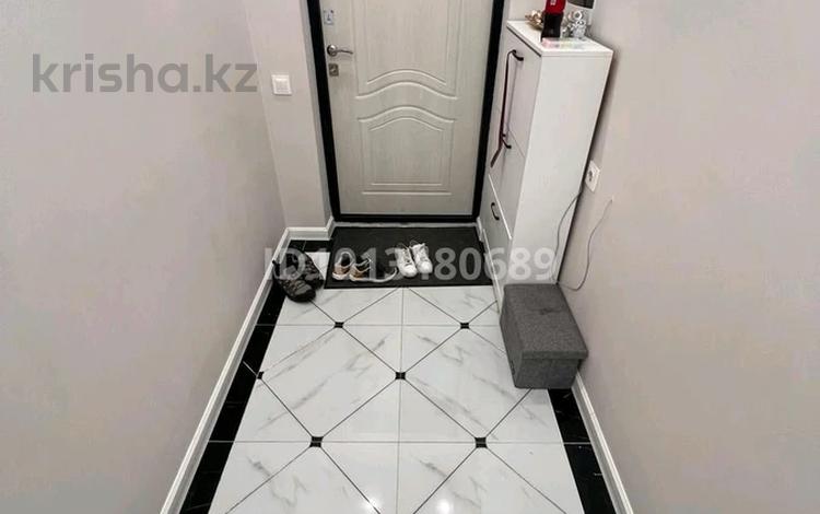 3-комнатная квартира · 100 м² · 7/10 этаж, Толе би 285/8 к1, 285/8 к2, 285/8 к3, 285/8 к4, 285/8 к5, 285/8 к6, 285/8 к7, 285/8 к8, 285/8 к9, 285/8 к10, 285/8 к11 за 70 млн ₸ в Алматы, Ауэзовский р-н — фото 2