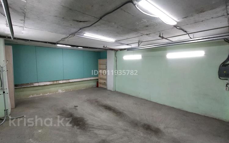 Паркинг · 35 м² · Тараз 2 — Возле деловой дом Алматы за 6 млн ₸ в Астане, р-н Байконур — фото 2