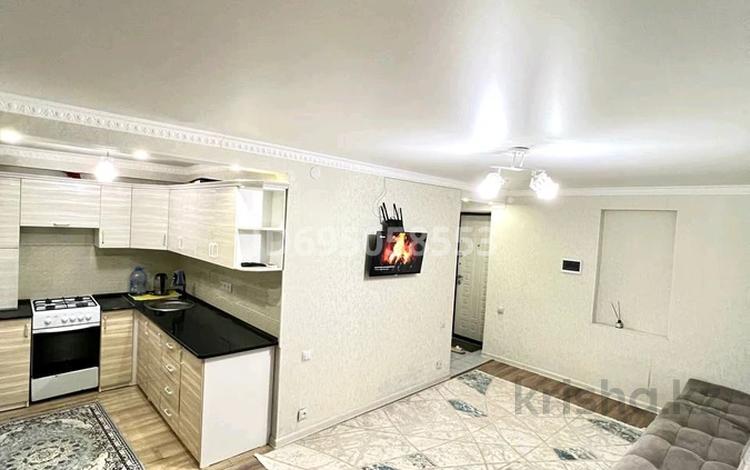 2-бөлмелі пәтер · 50 м² · 1/3 қабат, Бегим Ана 5 — Зубенко ЖД вокзал, бағасы: 2 000 ₸ в  — фото 2