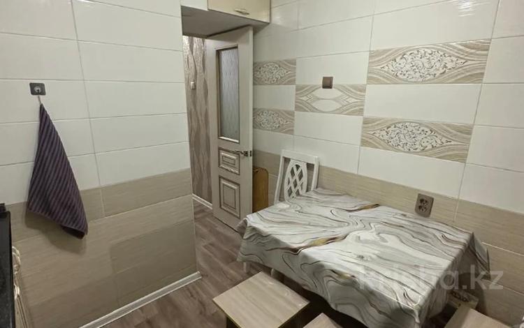 3-бөлмелі пәтер · 57 м² · 3/5 қабат, мкр Аксай-2, бағасы: 38 млн ₸ в Алматы, Ауэзовский р-н — фото 2