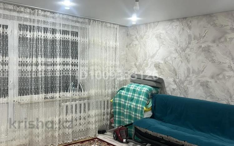 2 комнаты · 60 м² · 8/9 этаж, мкр Юго-Восток, 27й микрорайон 10 за 70 000 〒 в Караганде, Казыбек би р-н — фото 2