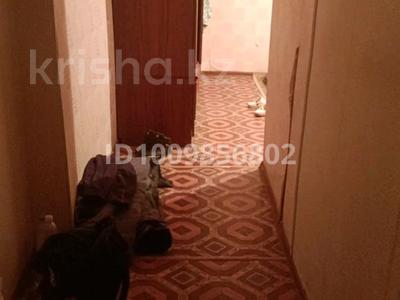 1-комнатная квартира · 29 м² · 2/5 этаж, мкр Жилгородок — Взади кольавто за 80 000 〒 в Актобе