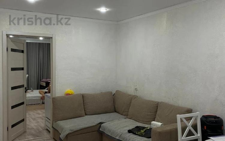 2-бөлмелі пәтер · 48 м² · 5/5 қабат, Строителей 28, бағасы: 9.7 млн ₸ в Аксу — фото 2
