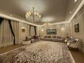 6-комнатная квартира · 430 м², Достык за 3.5 млн 〒 в Астане, Есильский р-н