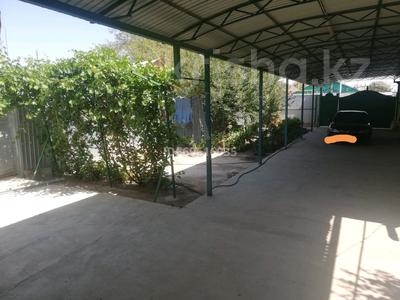 Отдельный дом · 6 комнат · 120 м² · 6 сот., улица Жахаева 204 — Садвакасова за 44 млн 〒 в 