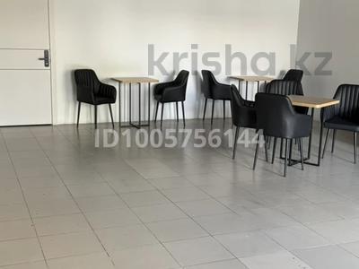 Қоғамдық тамақтану орны, ойын-сауық · 75 м², бағасы: 210 000 ₸ в Актобе, мкр Шанхай