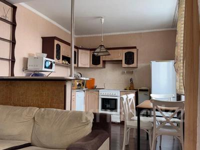 Продажа квартир в Павлодарской обл.: 3-комнатная квартира · 80.3 м² · 3/4 этаж, Автобазовский 19 за 18 млн 〒 3-комнатная квартира · 80.3 м² · 3/4 этаж, Автобазовский 19 за 18 млн 〒 в Экибастузе
