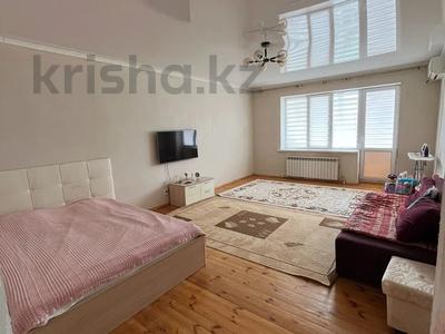 3-комнатная квартира · 90 м² · 5/5 этаж, мкр 4 26/2 за 26 млн ₸ в Уральске