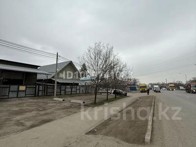 Кеңселер, дүкендер мен бутиктер, қоймалар · 2000 м², бағасы: 10 млн ₸ в Алматы, Алатауский р-н