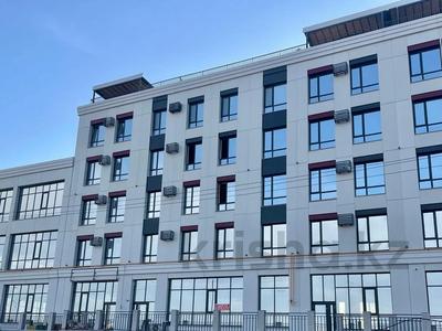 2-комнатная квартира · 81 м² · 1/5 этаж, 190 квартал 2704 за 30 млн 〒 в Шымкенте