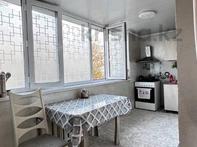 2-комнатная квартира · 50 м² · 4/4 этаж, Макарова 22 за 13 млн ₸ в Таразе