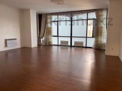 Продажа квартир в Западно-Казахстанской обл.: 3-комнатная квартира · 174 м² · 5/7 этаж, Сатыбалды Дауымова 69/6 за 95 млн 〒 3-комнатная квартира · 174 м² · 5/7 этаж, Сатыбалды Дауымова 69/6 за 95 млн 〒 в Уральске