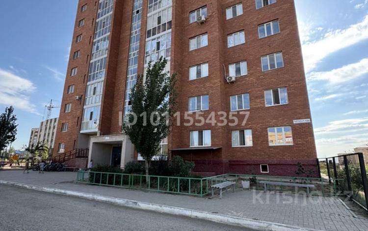2-бөлмелі пәтер · 65 м², мкр. Алтын орда 12А, бағасы: 170 000 ₸ в Актобе — фото 2
