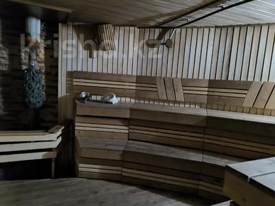 Продажа коммерческой недвижимости в Алматинской обл.: Свободное назначение, магазины и бутики, общепит, сельское хозяйство, бани, гостиницы и зоны отдыха, развлечения · 1400 м² за 600 млн 〒 Свободное назначение, магазины и бутики, общепит, сельское хозяйство, бани, гостиницы и зоны отдыха, развлечения · 1400 м² за 600 млн 〒 в Рыскулово