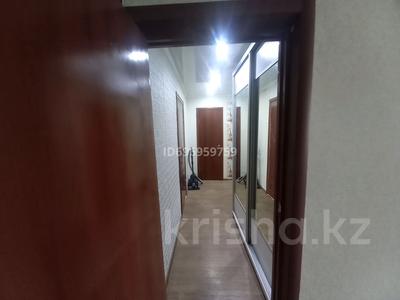 2-бөлмелі пәтер · 44 м² · 2/5 қабат, Майкудук, Майкудук, 16й микрорайон 47, бағасы: 12.5 млн ₸ в Караганде, Алихана Бокейханова р-н