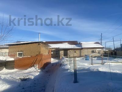 Часть дома · 3 комнаты · 62 м² · 10 сот., Достык 13 — Поселок Кенес Нокина за 10 млн ₸ в Актобе