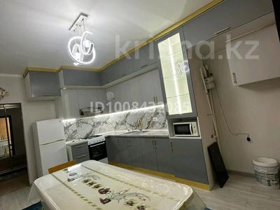 3-бөлмелі пәтер · 76 м² · 4/9 қабат, мкр Акжайык, ул Тулеметова 69/16 49 — Мкр. Ақжайық, бағасы: 200 000 ₸ в Шымкенте, Абайский р-н