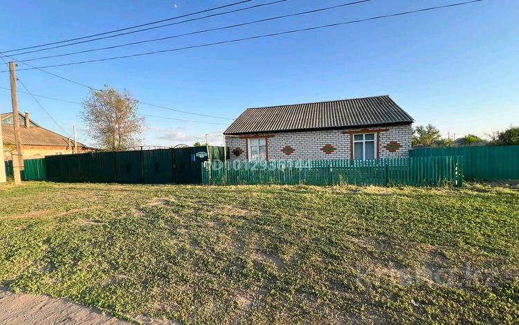 Отдельный дом · 3 комнаты · 70 м² · 18 сот., Амангельды 4 за 7.2 млн ₸ в Аулиеколе — фото 2