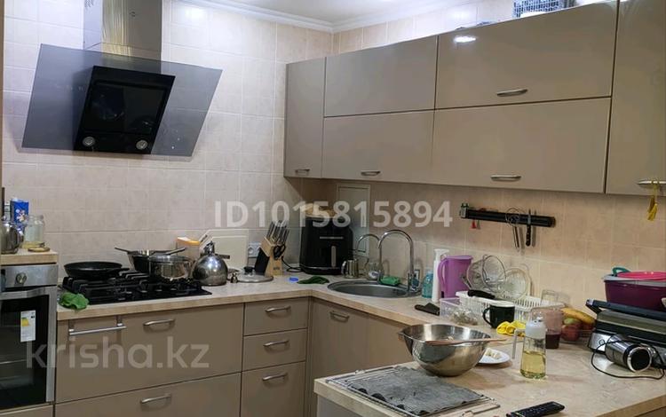 5-бөлмелі пәтер · 107 м² · 1/5 қабат, 14-ш/а. 42, бағасы: 30 млн ₸ в Актау, 14-й мкр — фото 2