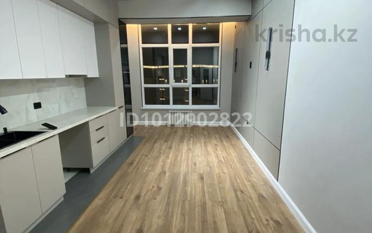 1-бөлмелі пәтер · 45 м² · 10/11 қабат, 18 мкр 30, бағасы: 19 млн ₸ в Актау, 18-й мкр  — фото 2