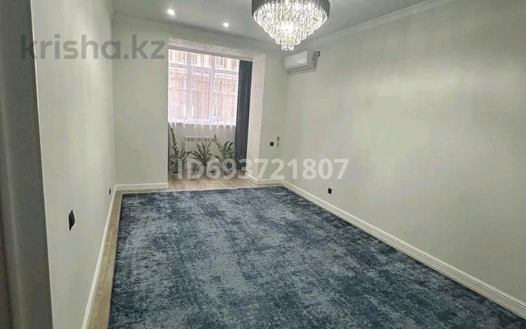 3-комнатная квартира · 90 м² · 1/5 этаж, мкр. Алтын орда 7Г — Пр.Тауелсиздик за 45 млн ₸ в Актобе — фото 13