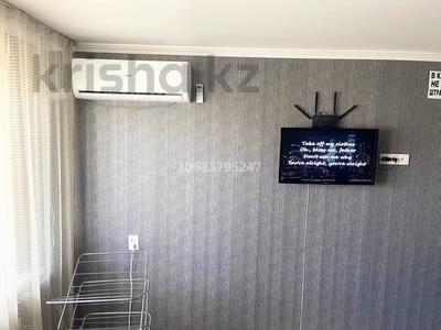 1-комнатная квартира · 34 м² · 3/5 этаж, Майкудук, 14й микрорайон 10 за 2 000 ₸ в Караганде, Алихана Бокейханова р-н