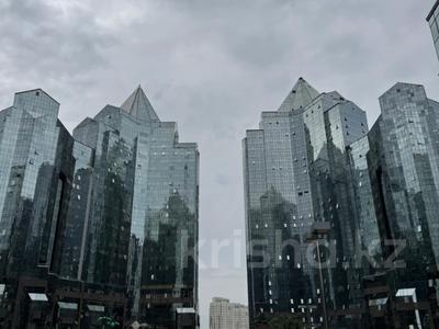 4-комнатная квартира · 162.1 м² · 19/33 этаж, Аль-фараби 15/1 БЕЗ КОМИССИИ за ~ 138.1 млн ₸ в Алматы, Бостандыкский р-н