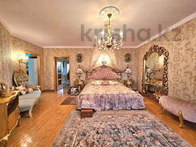 5-комнатная квартира · 270 м² · 5/6 этаж, Ходжанова 10 за 300 млн 〒 в Алматы, Бостандыкский р-н
