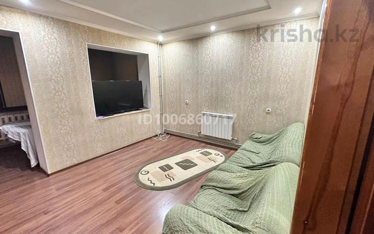 5-комнатная квартира · 100 м² · 2/5 этаж, Казыбек би 30 за 80 млн 〒 в Шымкенте, Аль-Фарабийский р-н — фото 2