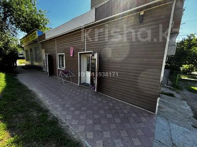 Еркін, кеңселер, дүкендер мен бутиктер, қоймалар, қоғамдық тамақтану орны, сұлулық салондары, медорталықтар мен дәріханалар, білім орталықтары, ойын-сауық · 50 м², бағасы: 24 млн ₸ в Шымкенте, Аль-Фарабийский р-н