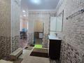 Отдельный дом · 5 комнат · 320 м² · 18 сот., Баукенова за 85 млн ₸ в Бишкуле (Бесколь) — фото 16