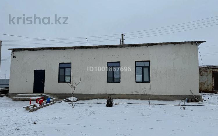 Отдельный дом · 2 комнаты · 78 м² · 10 сот., мкр Жулдыз-2, 44 75 за 15 млн ₸ в Атырау — фото 3