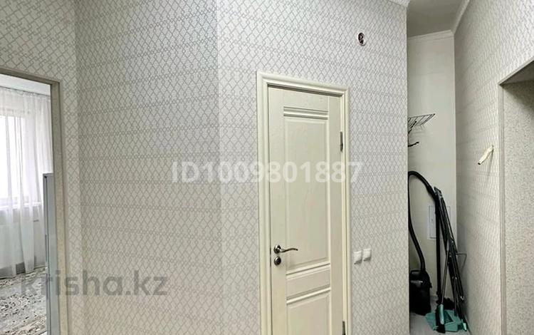 1-бөлмелі пәтер · 45 м² · 1/5 қабат, 17-ш/а. 74, бағасы: 14 млн ₸ в Актау, 17-й мкр — фото 2