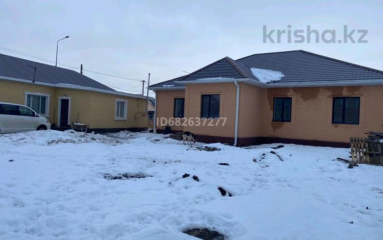 Отдельный дом · 5 комнат · 190 м² · 10 сот., мкр Ардагер, 6-я улица за 55 млн ₸ в Атырау — фото 2