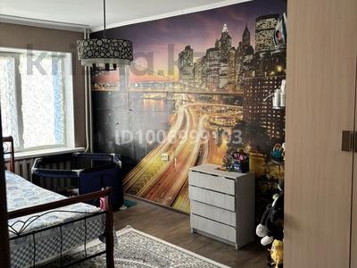 3-бөлмелі пәтер · 72 м² · 2/5 қабат, Каженбаева 1 — Остановка Чехова, бағасы: 23 млн ₸ в Атырау