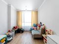 3-комнатная квартира · 73.4 м² · 5/16 этаж, Санжара Асфендиярова 9 за 45 млн ₸ в Астане, Нура р-н — фото 7