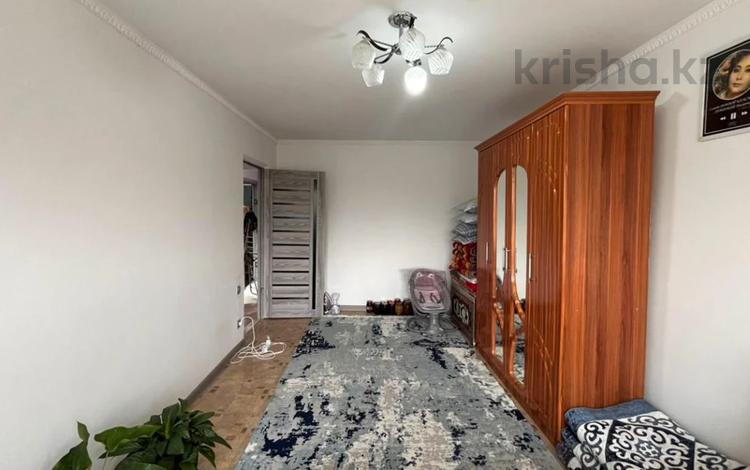3-комнатная квартира · 63 м² · 3/5 этаж, 5 мкр за 23 млн ₸ в Талдыкоргане — фото 2