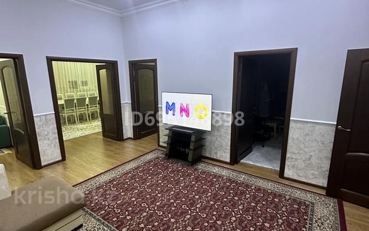 Отдельный дом · 4 комнаты · 165 м² · 7 сот., мкр Атырау, Аккарыс 3 за 35 млн ₸ — фото 2