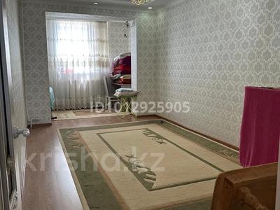 3-бөлмелі пәтер · 72 м² · 2/5 қабат, 11-й мкр 10, бағасы: 25 млн ₸ в Актау