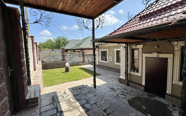 Отдельный дом · 6 комнат · 270 м² · 20 сот., мкр Кемел (Первомайское) 10д — Арлан 10д за 120 млн ₸ в Алматы, Жетысуский р-н — фото 2
