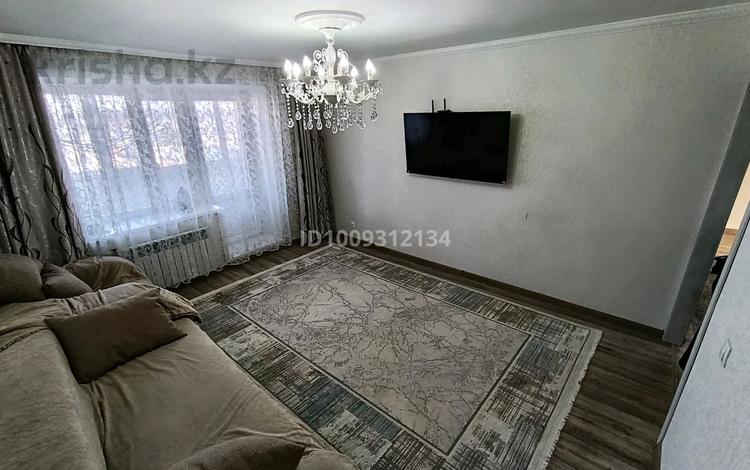 3-бөлмелі пәтер · 64 м² · 5/10 қабат, Камзина 352 — Камзина, бағасы: 30 млн ₸ в Павлодаре — фото 2