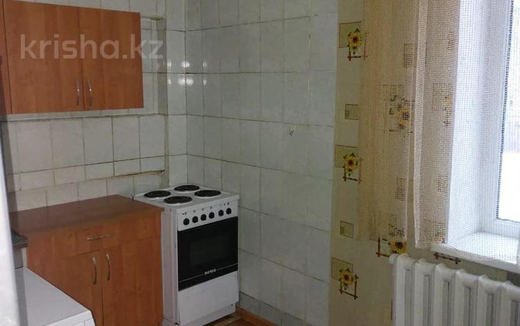 1-бөлмелі пәтер · 32 м² · 1/5 қабат, мкр Орбита-4 11, бағасы: 180 000 ₸ в Алматы, Бостандыкский р-н — фото 2