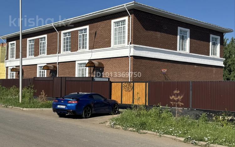 5-бөлмелі пәтер · 240 м², Уалиханова 228/13 — Выезд на Астану, бағасы: 75 млн ₸ в Кокшетау — фото 2